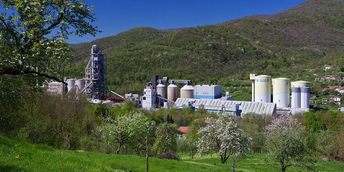 SOLVAir-case study-Salonit-cement manufacturing
