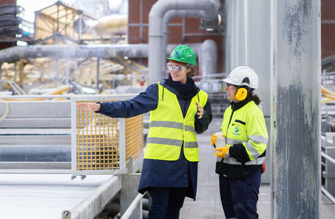 SOLVAir-services-clients visit Torrelavega bicarbonate plant