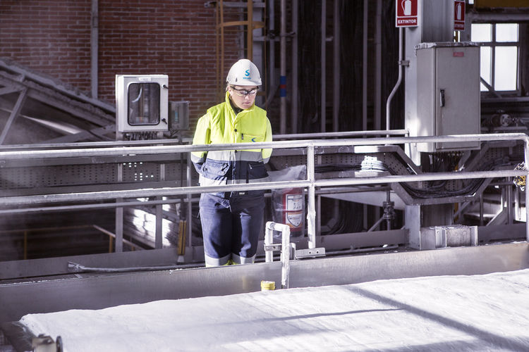 Bicarbonate-torrelavega plant-workers-operators 3