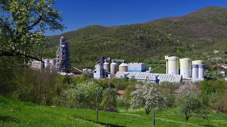 SOLVAir-case study-Salonit-cement manufacturing
